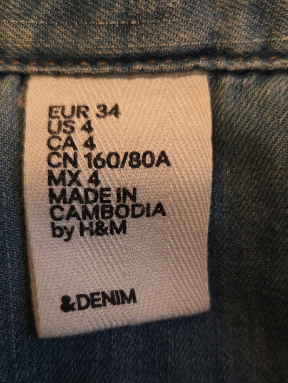 H&M Light Blue Denim Button-Front Shirt - Picture 5 of 5